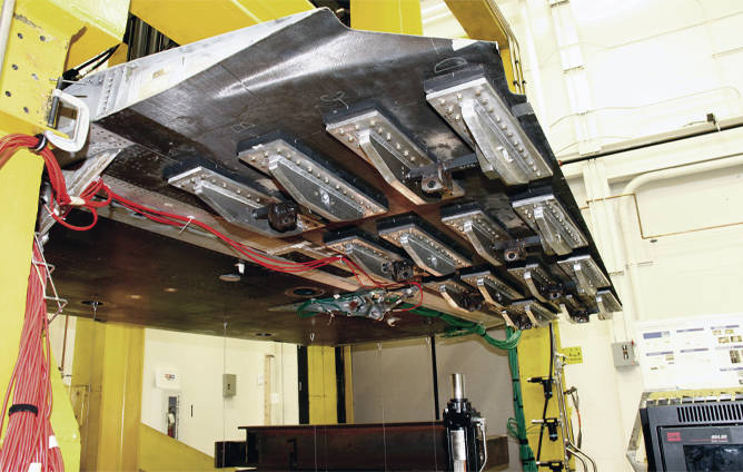 MTS:  Comprensione delle strutture aeromobili composite NIAR