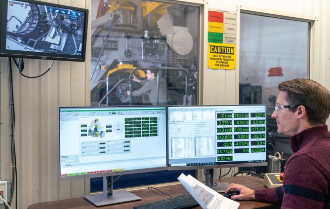 Flat-Trac Reifentest-System