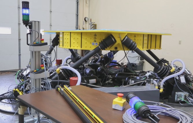 デュアルユースMAST