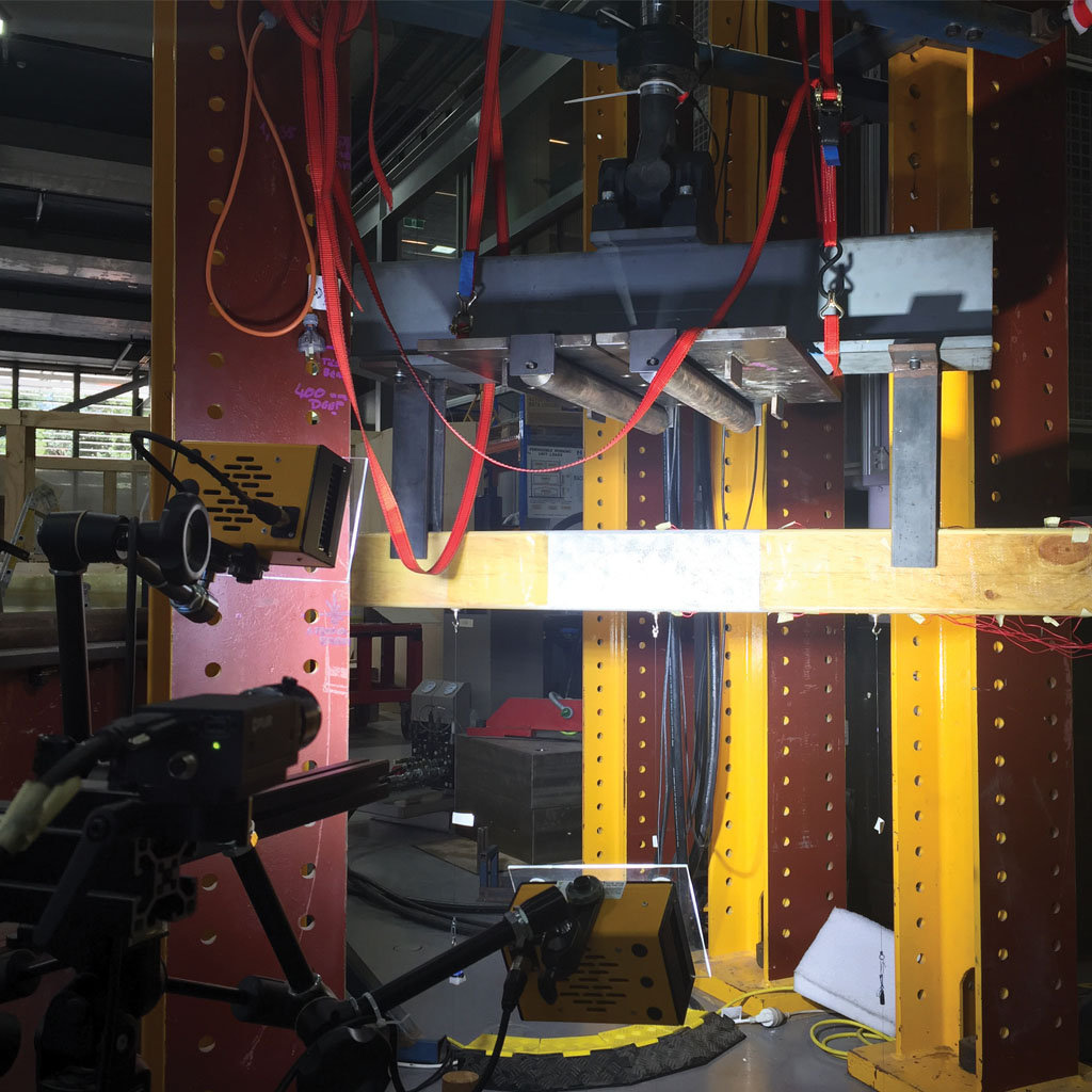 Tensión sin contacto