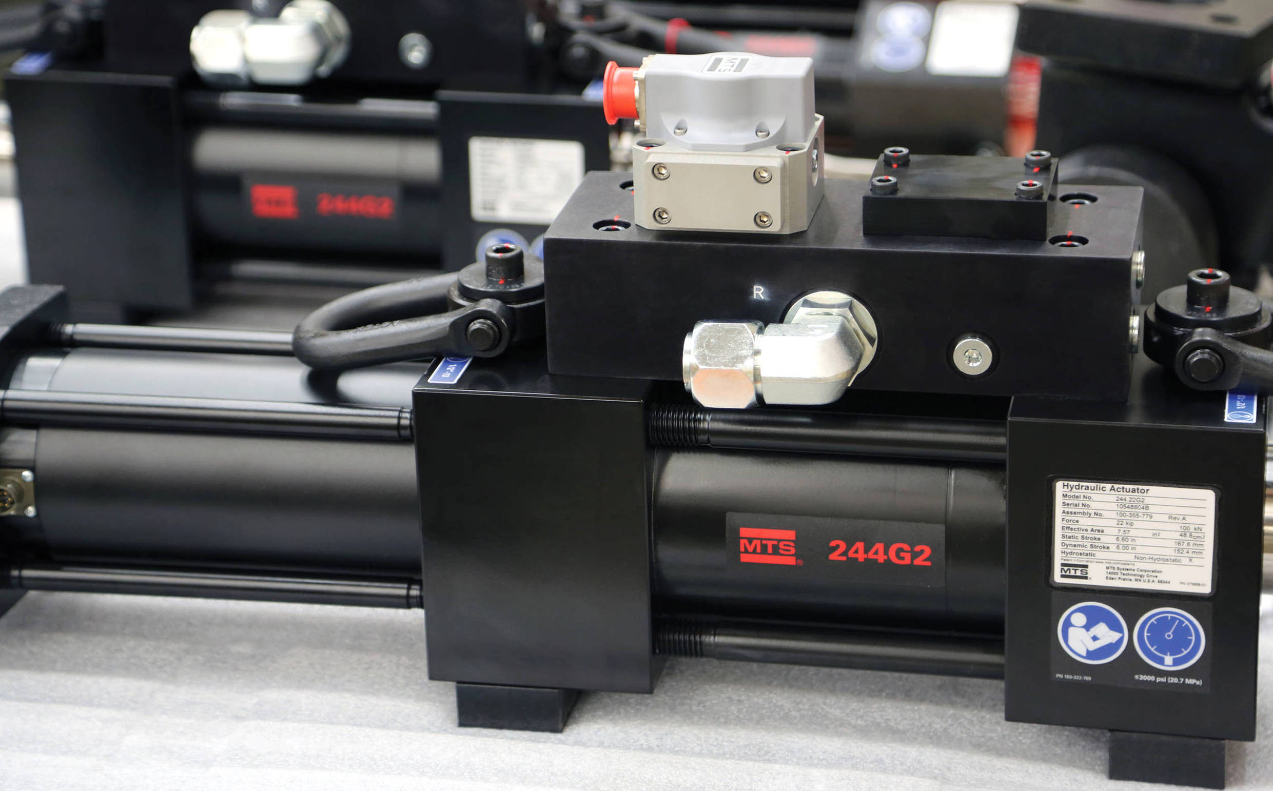 MTS DuraGlide® 244 Hydraulic Actuators