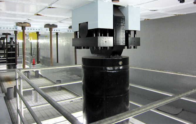 MTS – Network for Earthquake Engineering Simulation (NEES)