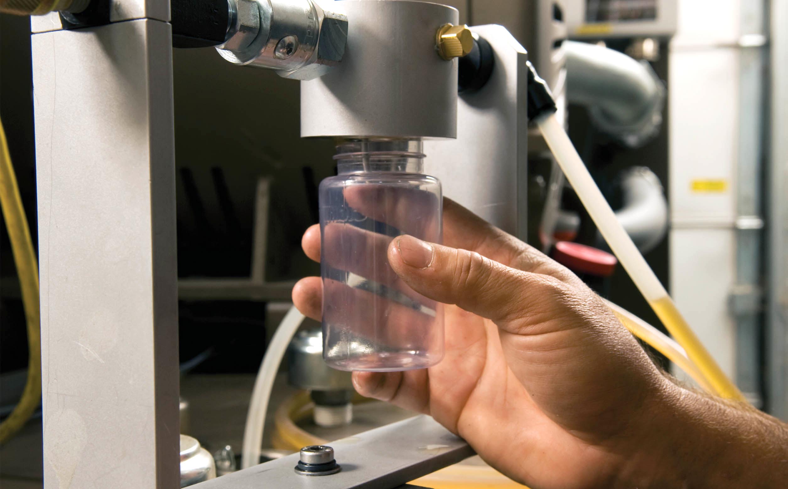 herramienta para el muestreo de fluidos de mts